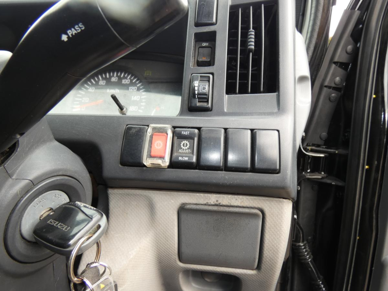 H242t平ボディ オートマ260140|中古トラックの販売・買取・査定のアイナビ