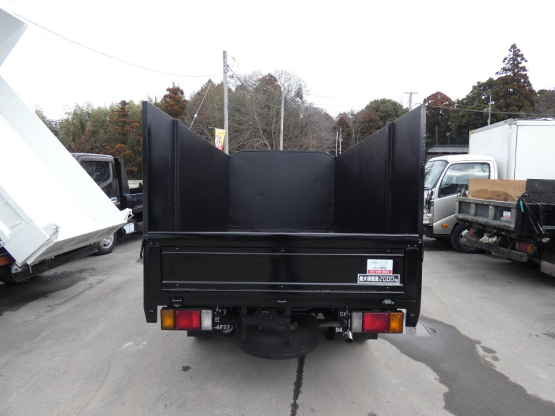 H242t平ボディ オートマ260140|中古トラックの販売・買取・査定のアイナビ