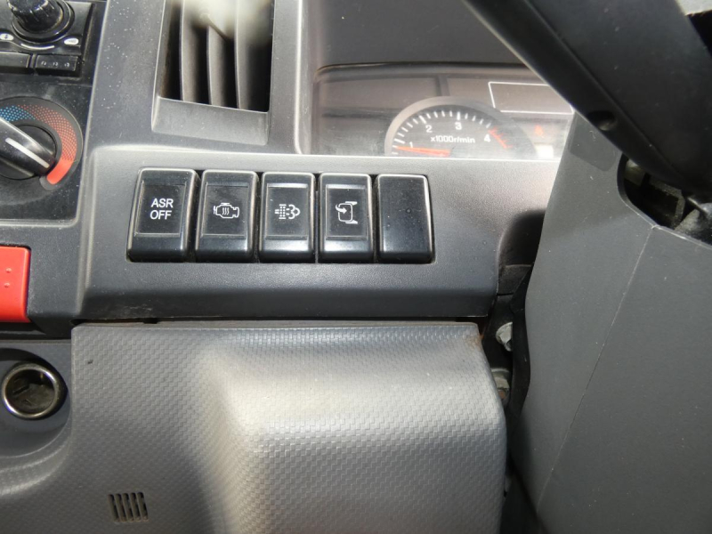 H242t平ボディ オートマ260140|中古トラックの販売・買取・査定のアイナビ