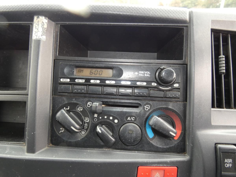 H242t平ボディ オートマ260140|中古トラックの販売・買取・査定のアイナビ