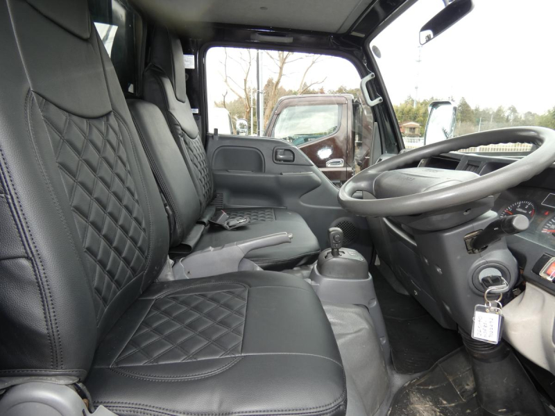 H242t平ボディ オートマ260140|中古トラックの販売・買取・査定のアイナビ