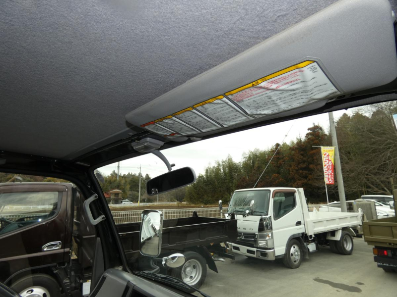 H242t平ボディ オートマ260140|中古トラックの販売・買取・査定のアイナビ