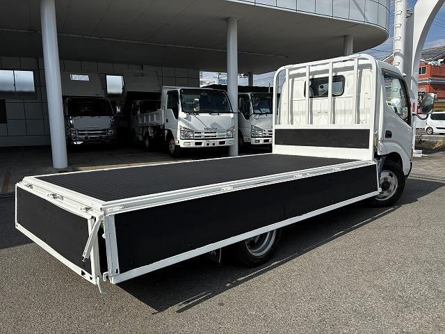 トヨタ 平ボディ|中古トラックの販売・買取・査定のアイナビ