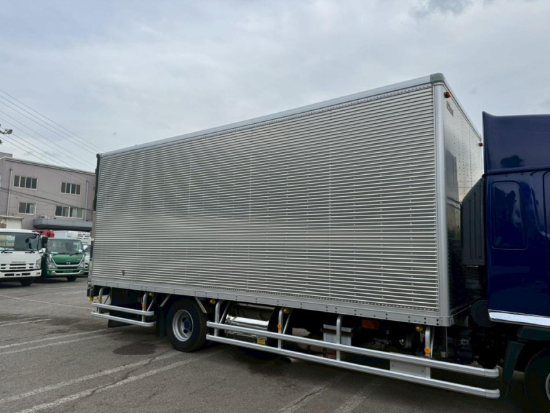 ワイドベッド付エアサスハイルーフ融雪仕様門口ステン|中古トラックの販売・買取・査定のアイナビ
