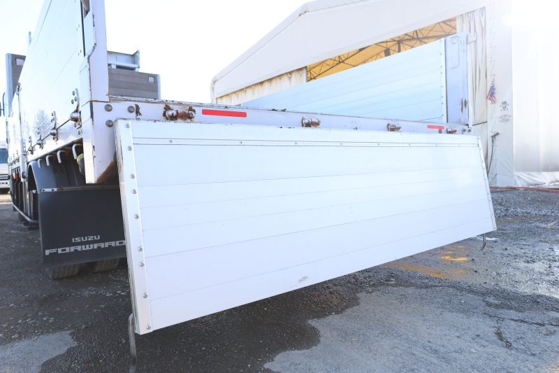 フォワード|中古トラックの販売・買取・査定のアイナビ