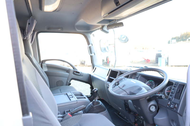 フォワード|中古トラックの販売・買取・査定のアイナビ