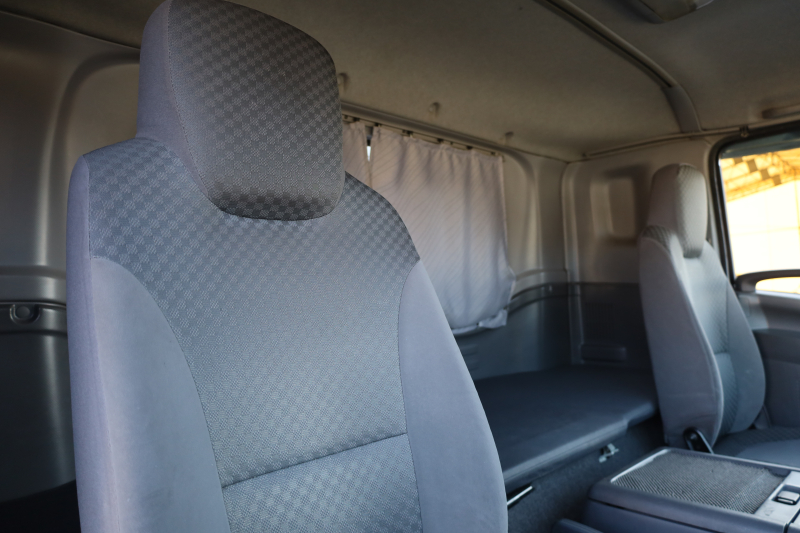 フォワード|中古トラックの販売・買取・査定のアイナビ