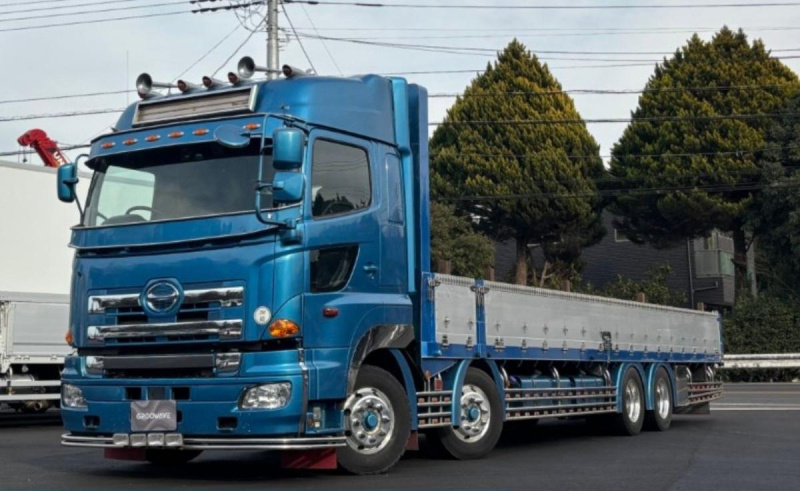 平ボディー4軸低床エアサスハイルーフF7|中古トラックの販売・買取・査定のアイナビ