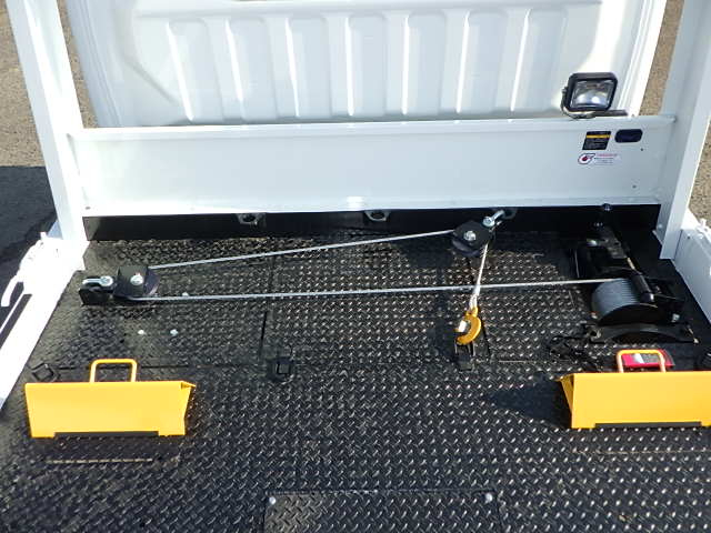 三菱☆新古車☆3.9t積みキャリアカー☆ウィンチ付き|中古トラックの販売・買取・査定のアイナビ