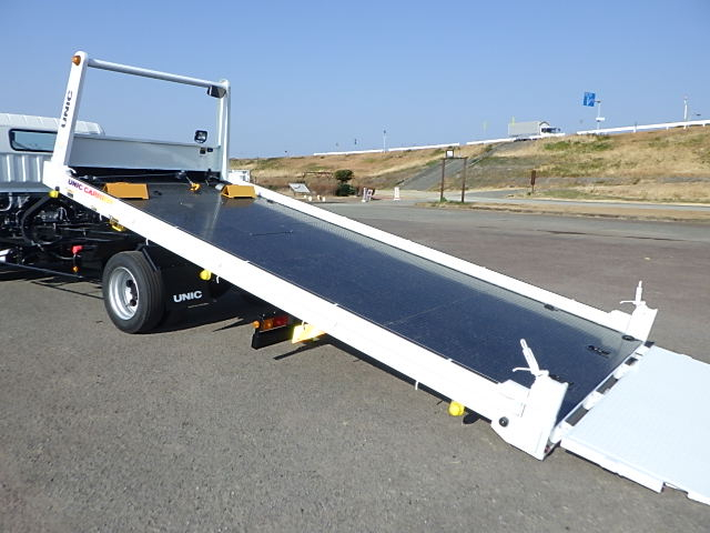 三菱☆新古車☆3.9t積みキャリアカー☆ウィンチ付き|中古トラックの販売・買取・査定のアイナビ