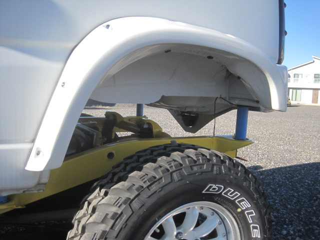 H17スズキジムニーリフトアップ改造多数|中古トラックの販売・買取・査定のアイナビ