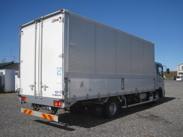 フルワイドエアサス寝台付アルミホィール下回り綺麗|中古トラックの販売・買取・査定のアイナビ