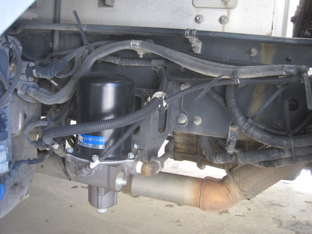 フルワイドエアサス寝台付アルミホィール下回り綺麗|中古トラックの販売・買取・査定のアイナビ