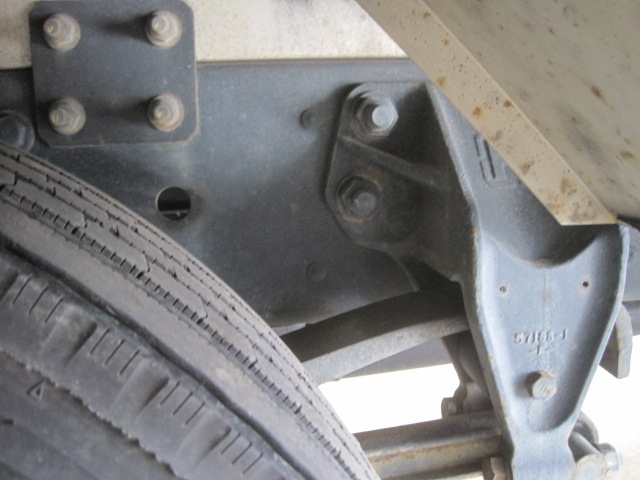 フルワイドエアサス寝台付アルミホィール下回り綺麗|中古トラックの販売・買取・査定のアイナビ