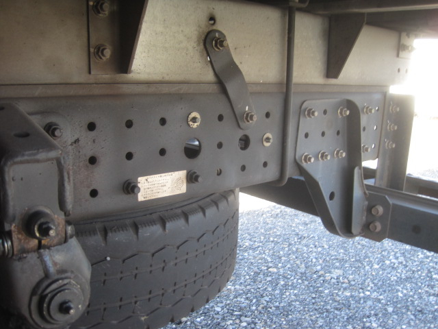 標準ロング5速マニュアルサイド扉付|中古トラックの販売・買取・査定のアイナビ