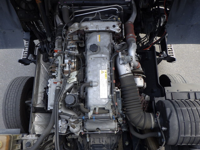 イスズ2PG-CYJ77Cアルミウィング積載13.7tアルミホイール|中古トラックの販売・買取・査定のアイナビ