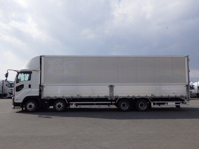 イスズ2PG-CYJ77Cアルミウィング積載13.7tアルミホイール|中古トラックの販売・買取・査定のアイナビ