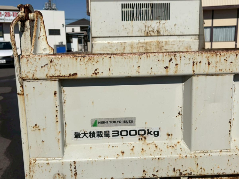 PTOダンプ3トン積載4ナンバー新明和製|中古トラックの販売・買取・査定のアイナビ