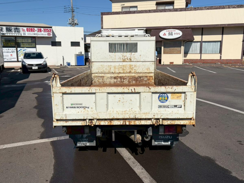 PTOダンプ3トン積載4ナンバー新明和製|中古トラックの販売・買取・査定のアイナビ