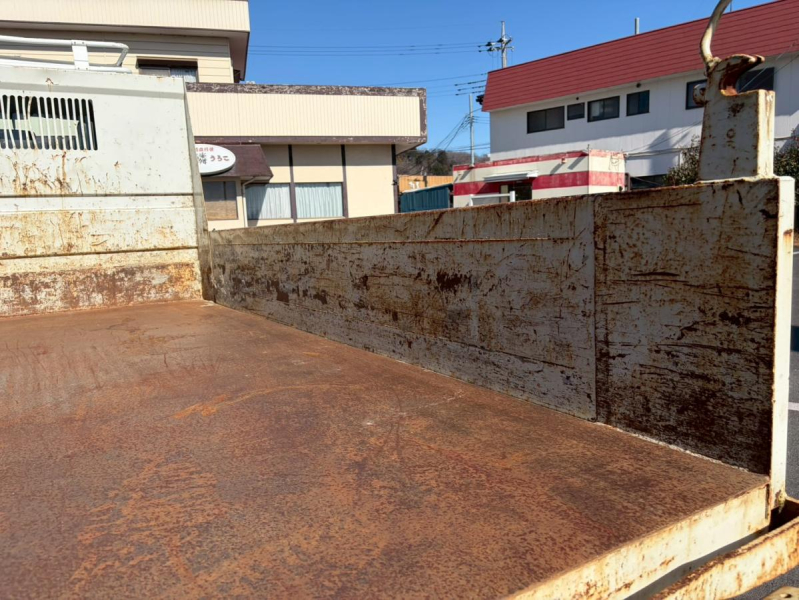 PTOダンプ3トン積載4ナンバー新明和製|中古トラックの販売・買取・査定のアイナビ