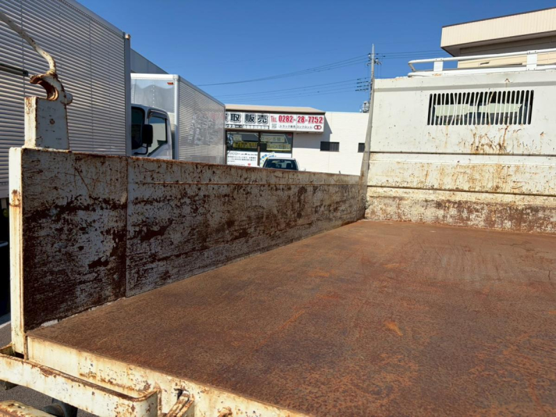 PTOダンプ3トン積載4ナンバー新明和製|中古トラックの販売・買取・査定のアイナビ