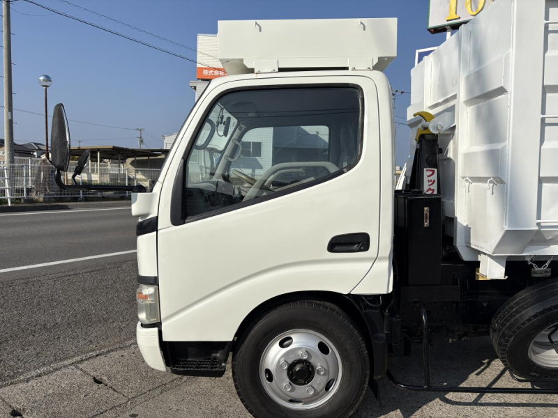H18ダイナ 脱着装置付きコンテナ車 箱付き|中古トラックの販売・買取・査定のアイナビ