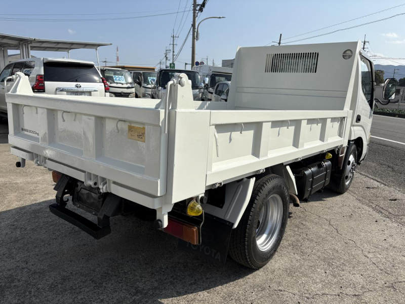 H18 ダイナ 3tダンプ|中古トラックの販売・買取・査定のアイナビ