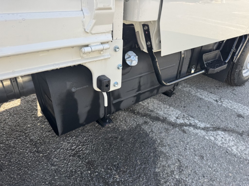 Wキャブ 未使用車 ガソリン車 車検付|中古トラックの販売・買取・査定のアイナビ