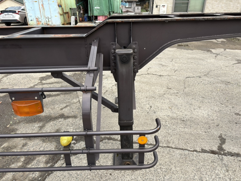 R3年式、3軸40ftコンテナセミトレーラ、車検付|中古トラックの販売・買取・査定のアイナビ