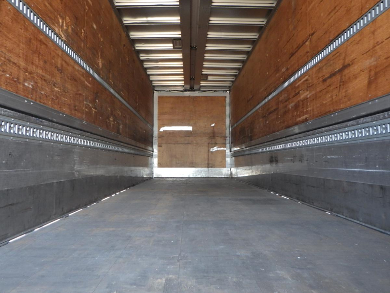 4軸低床 10mボデー ショートキャブ 内高2,730 後輪エアサス|中古トラックの販売・買取・査定のアイナビ