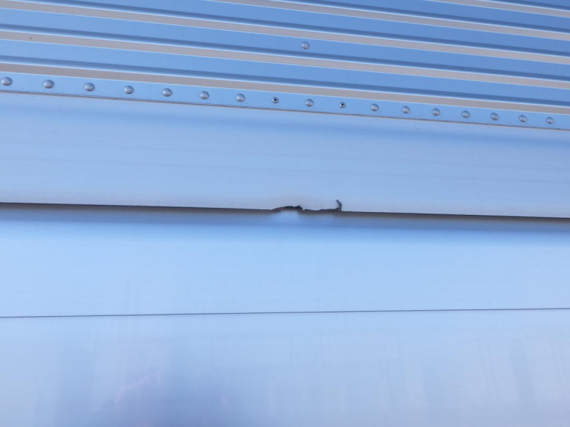 4軸低床 10mボデー ショートキャブ 内高2,730 後輪エアサス|中古トラックの販売・買取・査定のアイナビ