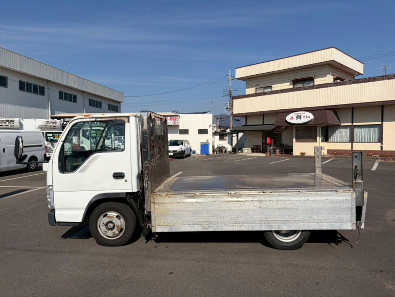 2トン積載フジタボデーアオリ高50cm5MT荷床ステンレス|中古トラックの販売・買取・査定のアイナビ
