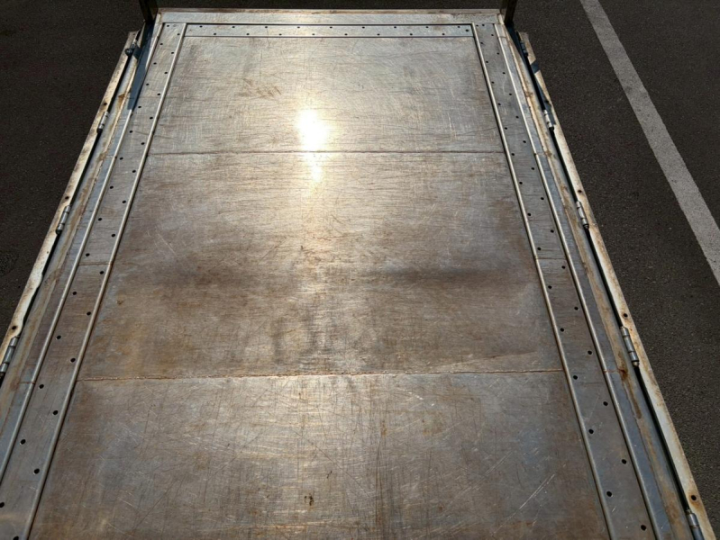 2トン積載フジタボデーアオリ高50cm5MT荷床ステンレス|中古トラックの販売・買取・査定のアイナビ