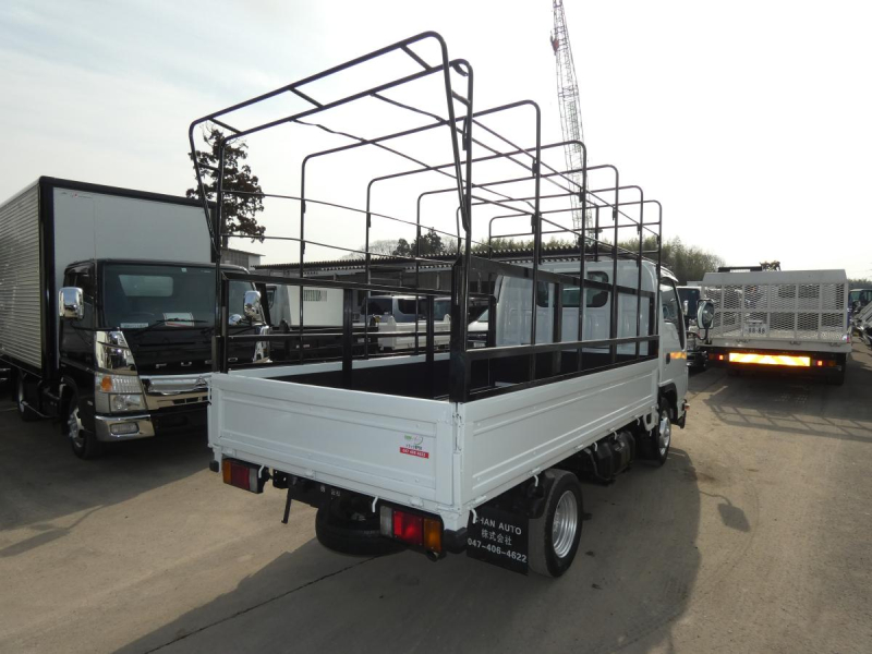 H271.5トン オートマ ホロ車261042|中古トラックの販売・買取・査定のアイナビ