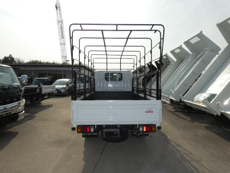 H271.5トン オートマ ホロ車261042|中古トラックの販売・買取・査定のアイナビ