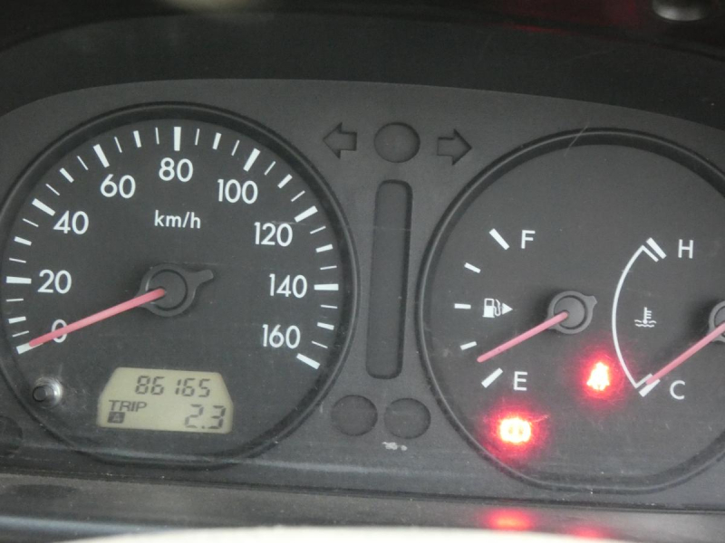 バネット1トンスーパーローDX ガソリン|中古トラックの販売・買取・査定のアイナビ