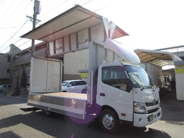 日野 ウイング車 デュトロ|中古トラックの販売・買取・査定のアイナビ