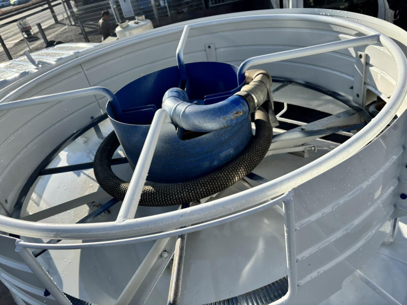 バキューム車 モリタ製3000L|中古トラックの販売・買取・査定のアイナビ