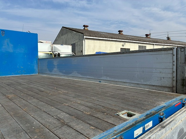 増トンアルミブロックベッドレスリーフサスペンション|中古トラックの販売・買取・査定のアイナビ