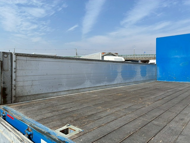 増トンアルミブロックベッドレスリーフサスペンション|中古トラックの販売・買取・査定のアイナビ