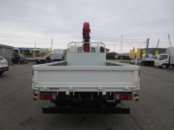 トヨタトヨエース3段クレーン付|中古トラックの販売・買取・査定のアイナビ