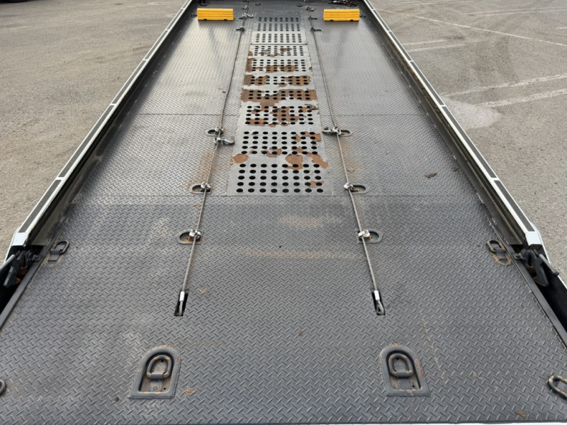 セーフティーローダーネオ5ラジコンウインチ検付|中古トラックの販売・買取・査定のアイナビ