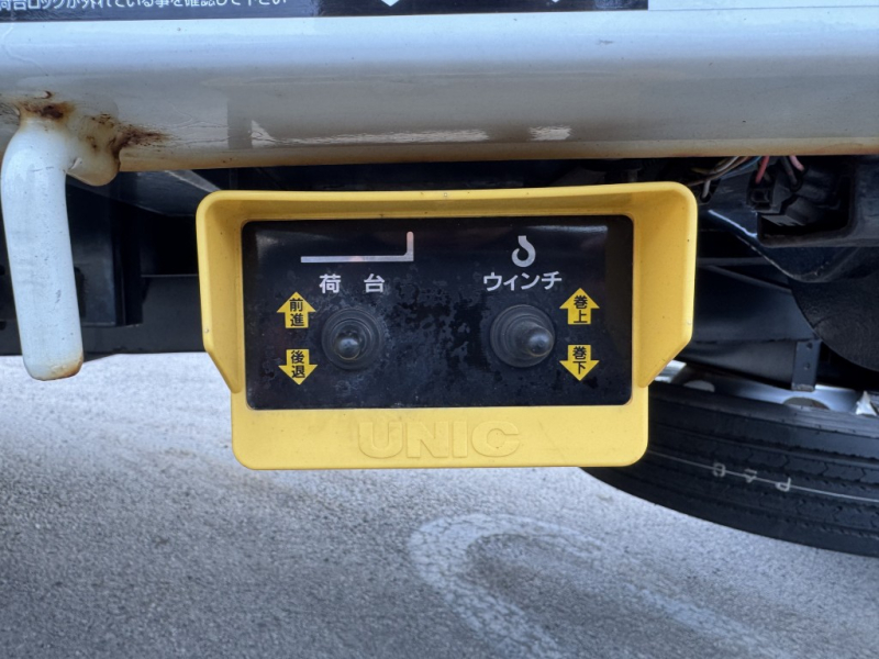 セーフティーローダーネオ5ラジコンウインチ検付|中古トラックの販売・買取・査定のアイナビ