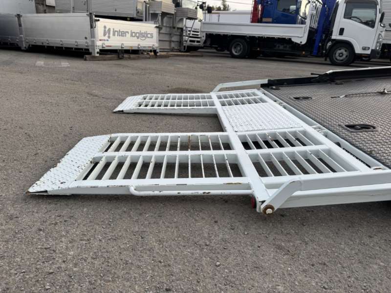 セーフティーローダーネオ5ラジコンウインチ検付|中古トラックの販売・買取・査定のアイナビ