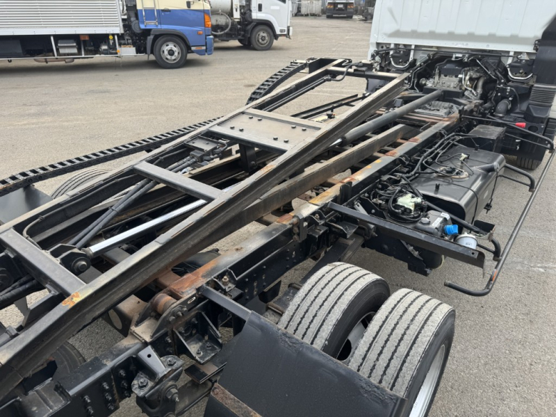 セーフティーローダーネオ5ラジコンウインチ検付|中古トラックの販売・買取・査定のアイナビ