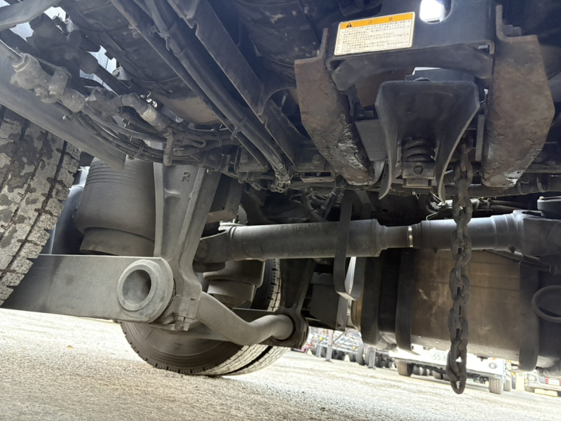 H30年式、プロフィア、ハイルーフトラクタ|中古トラックの販売・買取・査定のアイナビ