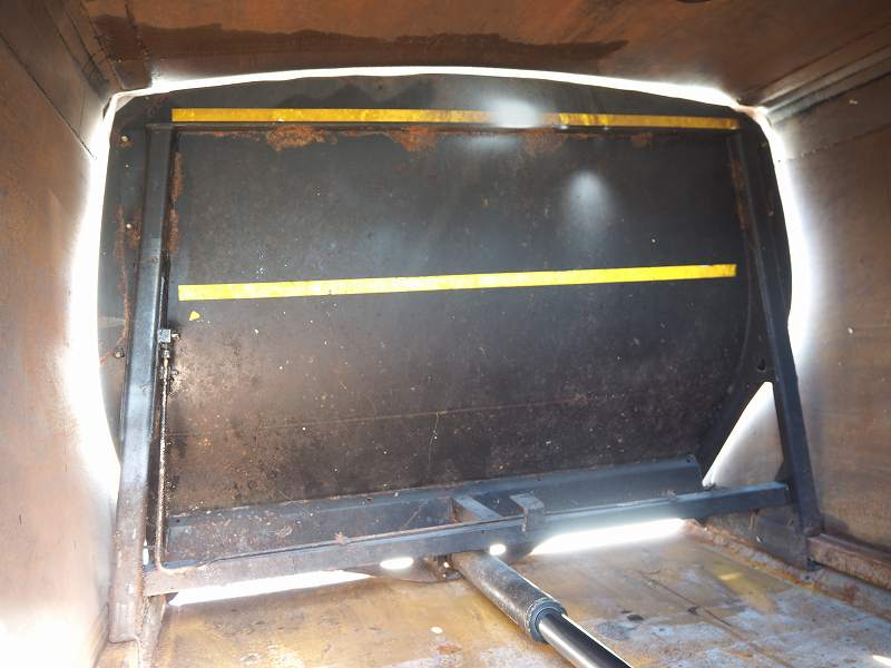 日野デュトロ塵芥車新明和プレス式パッカー4.2立米|中古トラックの販売・買取・査定のアイナビ