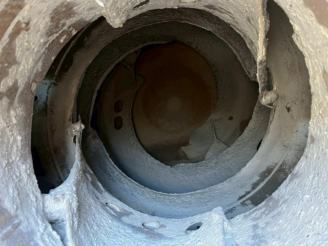 増トン★11トン積載★6×4★3軸2デフ★KYB製・8.9立米6速MT|中古トラックの販売・買取・査定のアイナビ