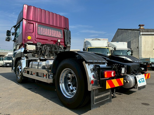 トラクターヘッドハイルーフD尺後輪エアサス第5輪荷重|中古トラックの販売・買取・査定のアイナビ