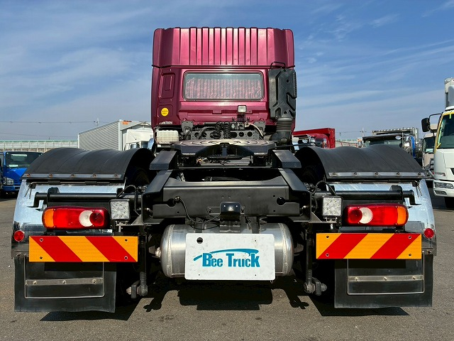 トラクターヘッドハイルーフD尺後輪エアサス第5輪荷重|中古トラックの販売・買取・査定のアイナビ